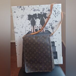 LOUIS VUITTON MUSETTE SALSA GM MONOGRAM